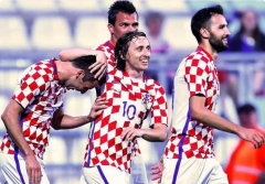 نجم #كرواتيا يُهاجم حكم مباراة ‎#الأرجنتين: كارثة.. أسوأ ما عرفت في حياتي