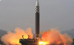 تدريب مفاجئ بموافقة الزعيم.. #كوريا_الشمالية تبرر إطلاق الصاروخ العابر للقارات