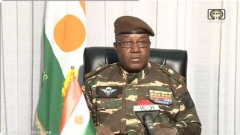 #الخارجية_الفرنسية : قواتنا موجودة في #النيجر بطلب من الحكومة الشرعية