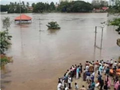 ارتفاع حصيلة ضحايا الفيضانات والانهيارات الأرضية في #الهند إلى 149 قتيلا