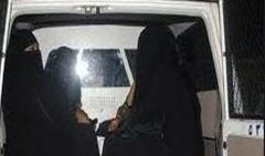 “شرطة مكة” تطيح بعصابة نسائية تخصصت في نشل زوار بيت الله الحرام